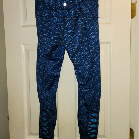 Lululemon Pure Practice Pant in Blue Snake Size 10 Athletic Leggings - Picture 6 of 9